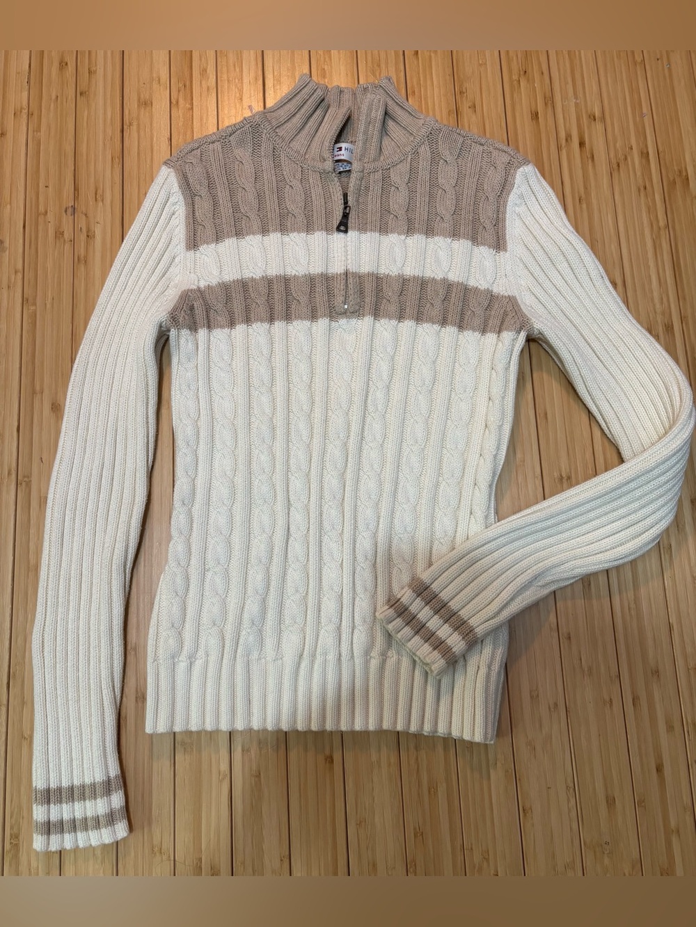 Tommy Hilfiger cable knit half zip sweater. Cream and tan. EUC. Size S.